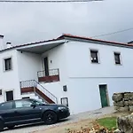Casa Urgueira Semesterbostad Pendilhe