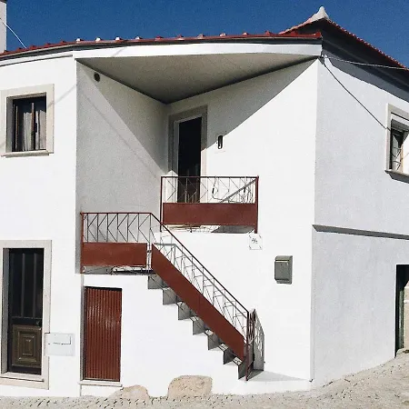 Casa Urgueira Vakantiehuis Pendilhe